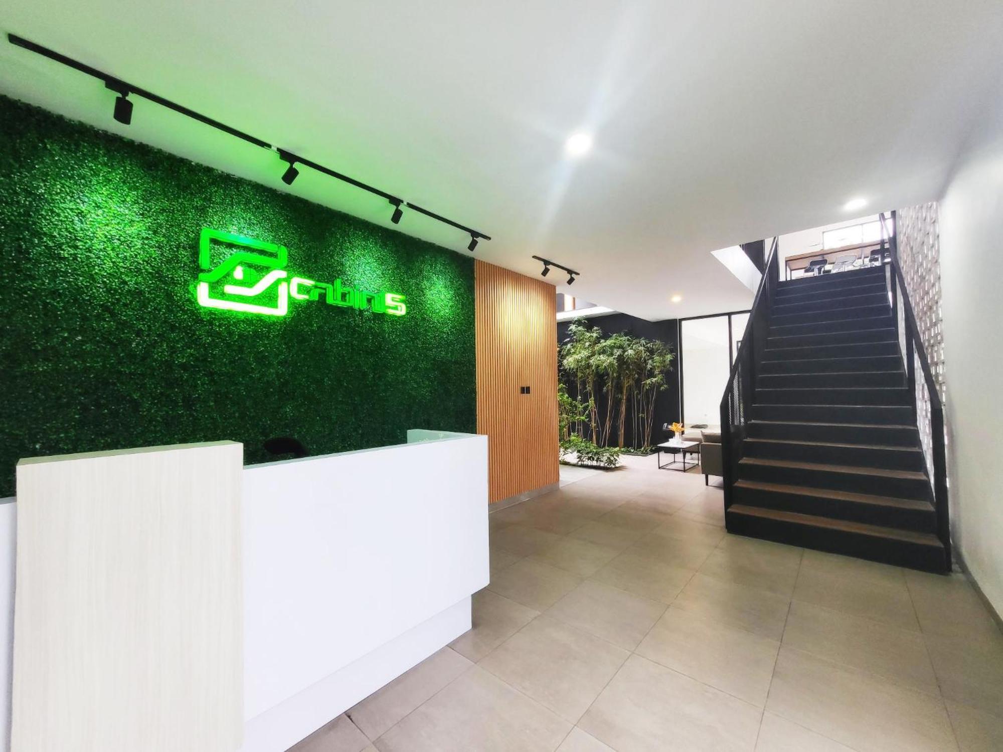 Cabin15 - Syariah Blitar Экстерьер фото