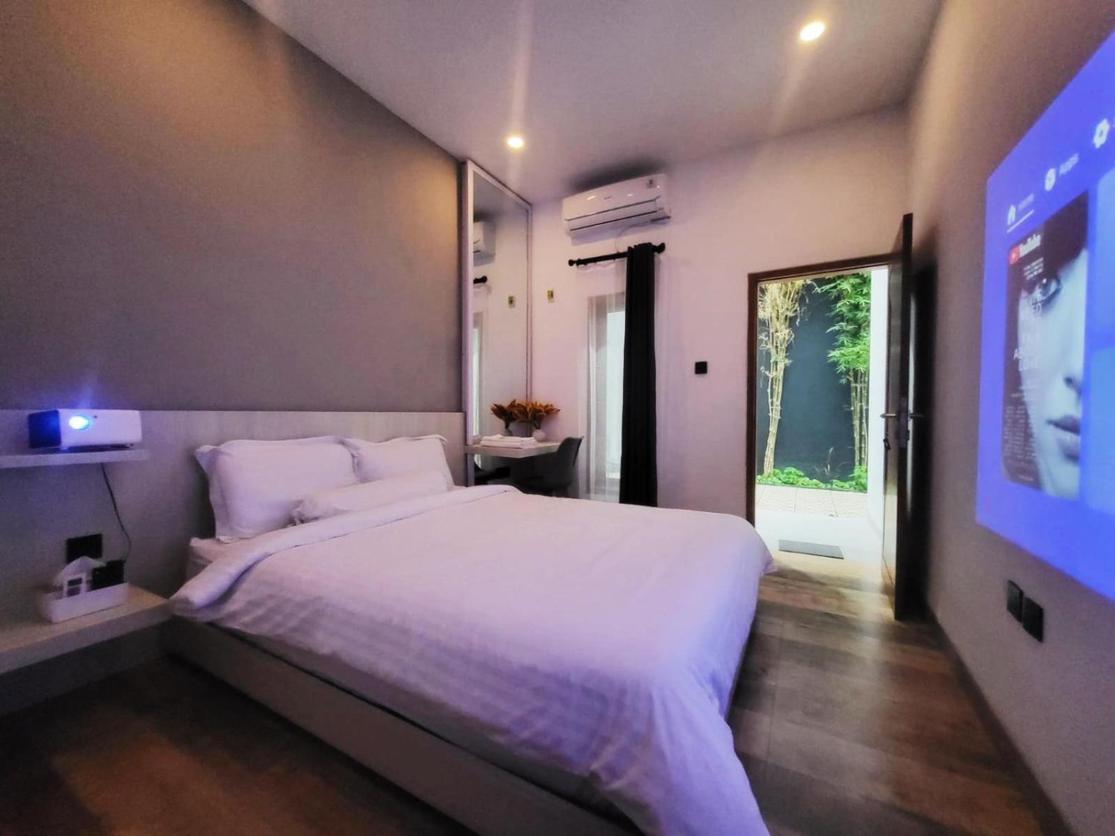 Cabin15 - Syariah Blitar Экстерьер фото