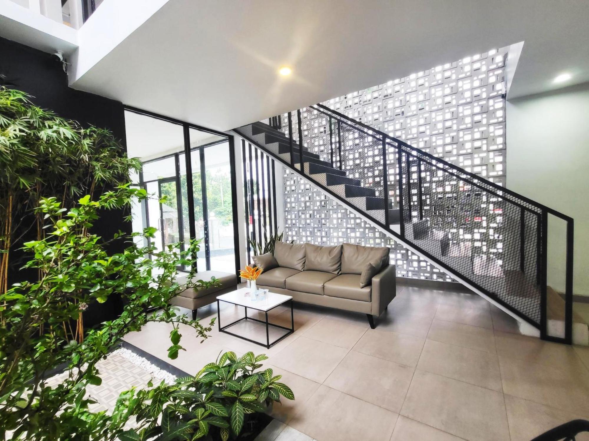 Cabin15 - Syariah Blitar Экстерьер фото